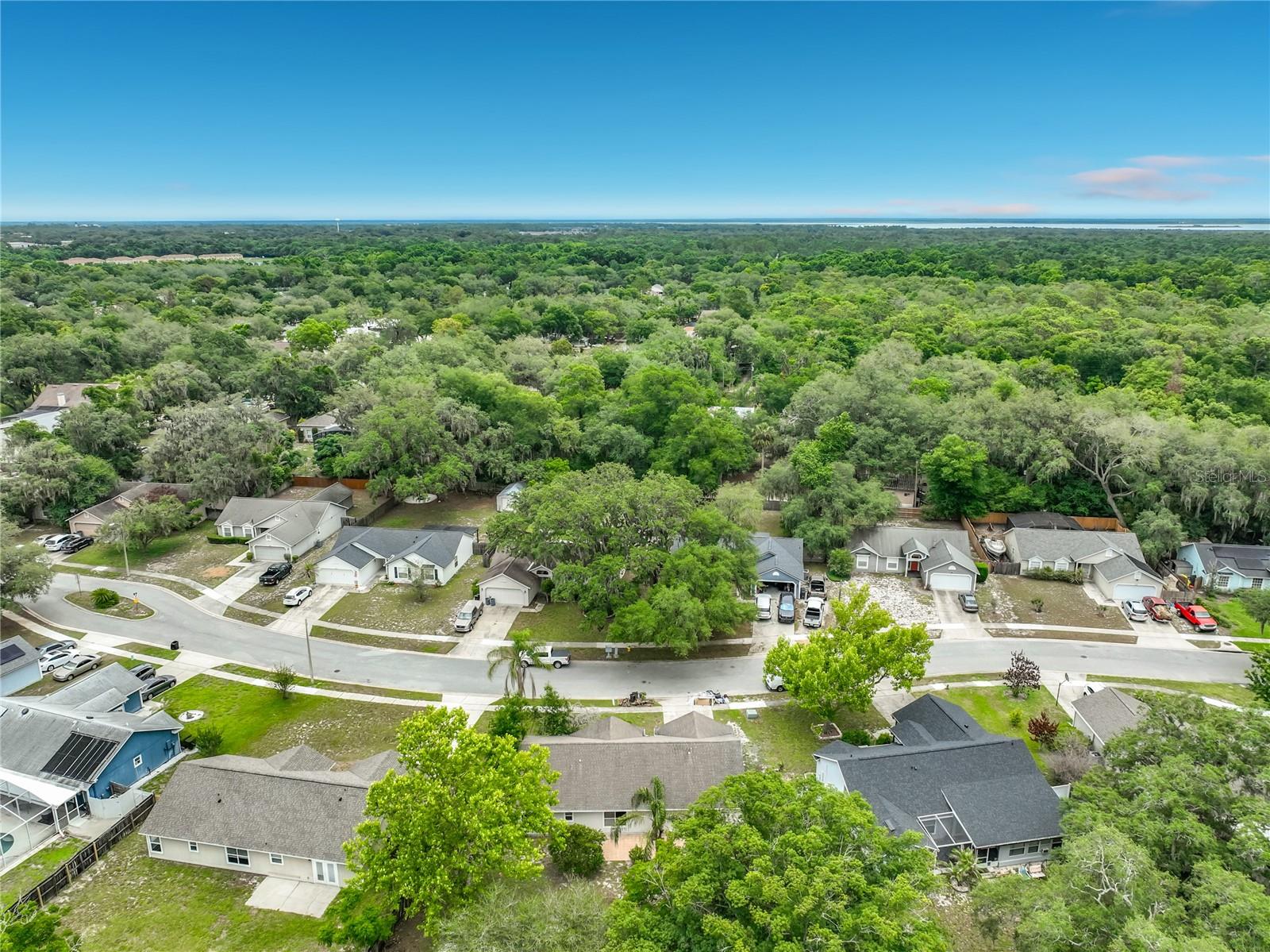 MIDDLETON OAKS - Residential