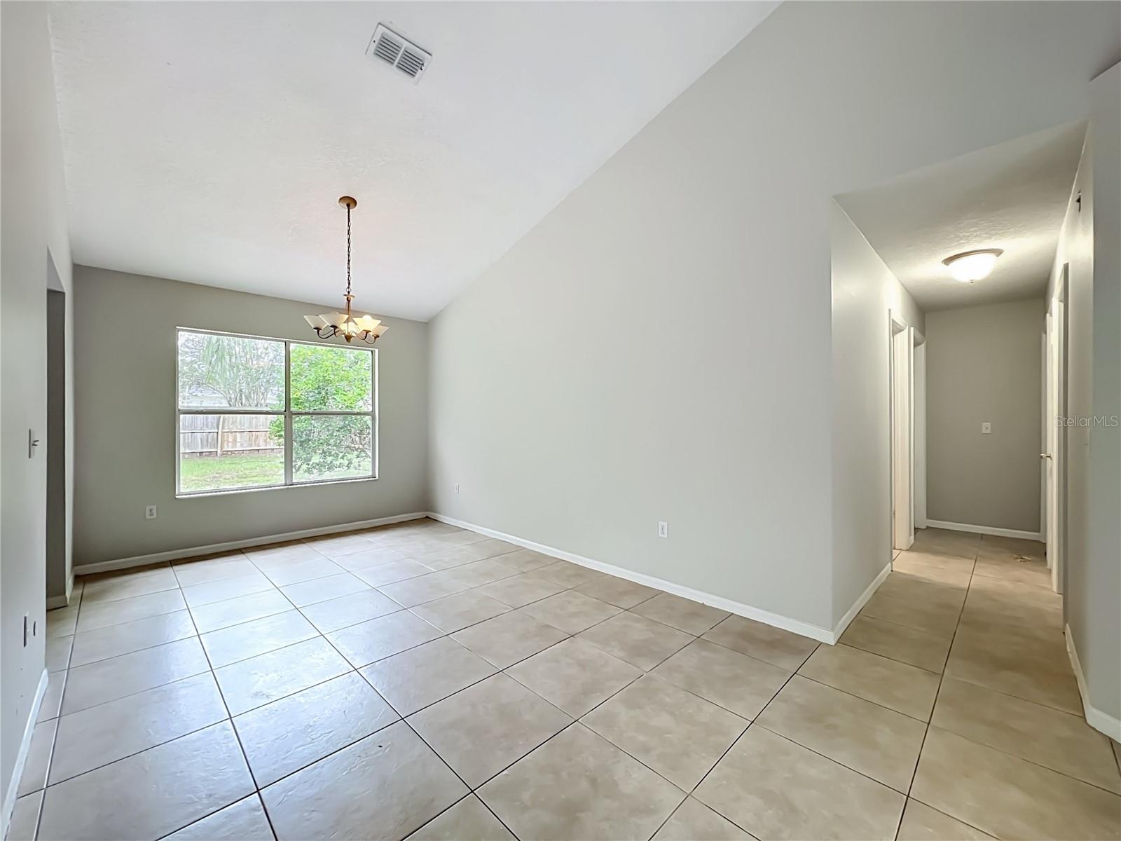 MIDDLETON OAKS - Residential