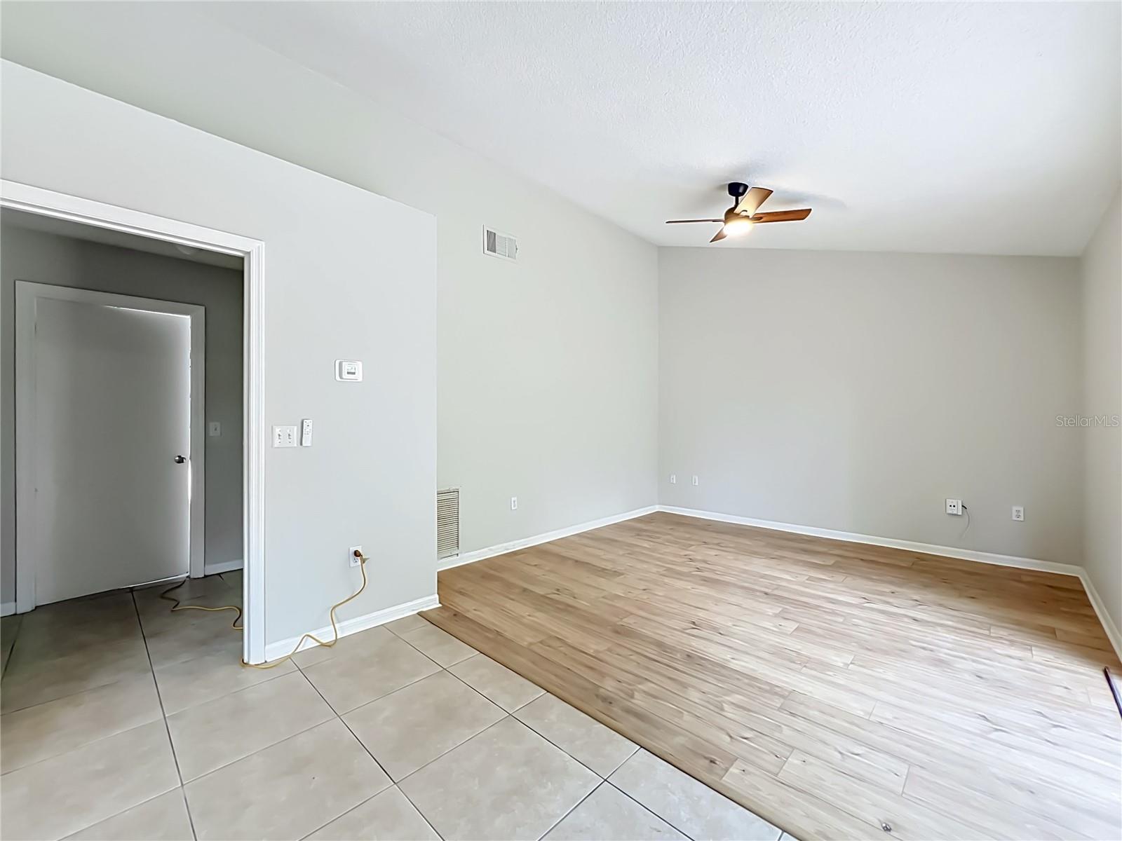 MIDDLETON OAKS - Residential