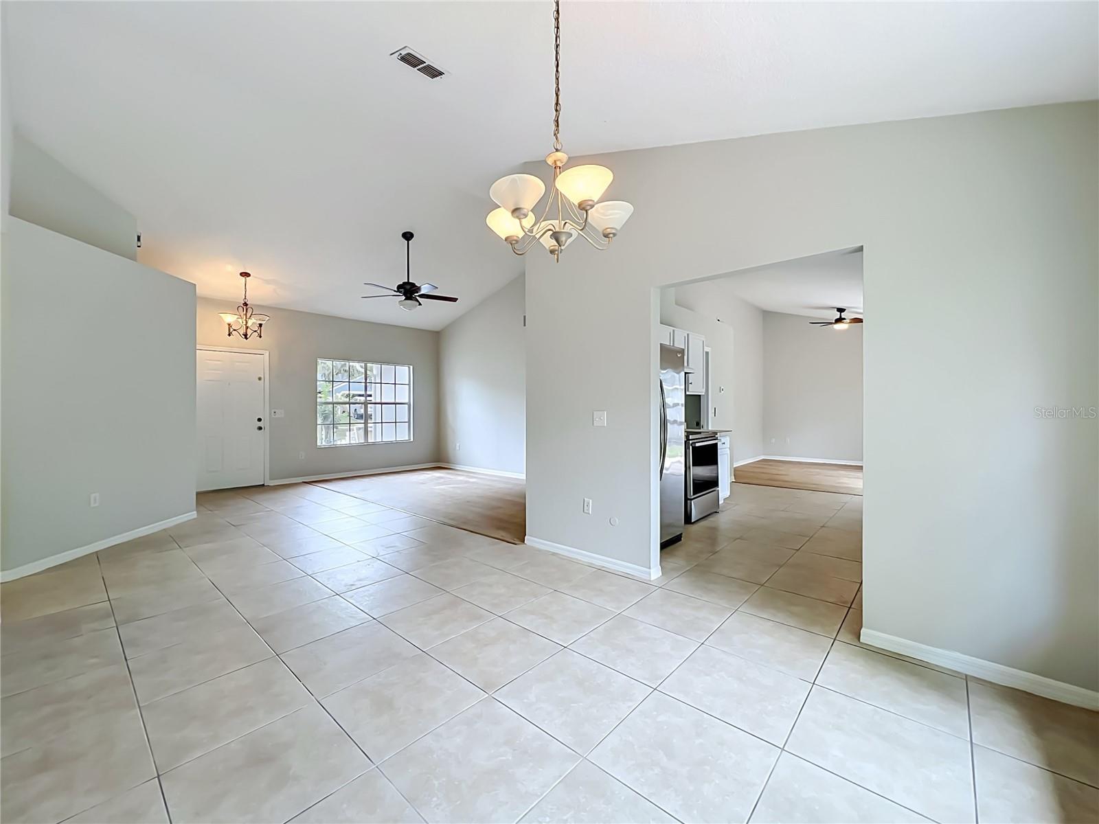 MIDDLETON OAKS - Residential