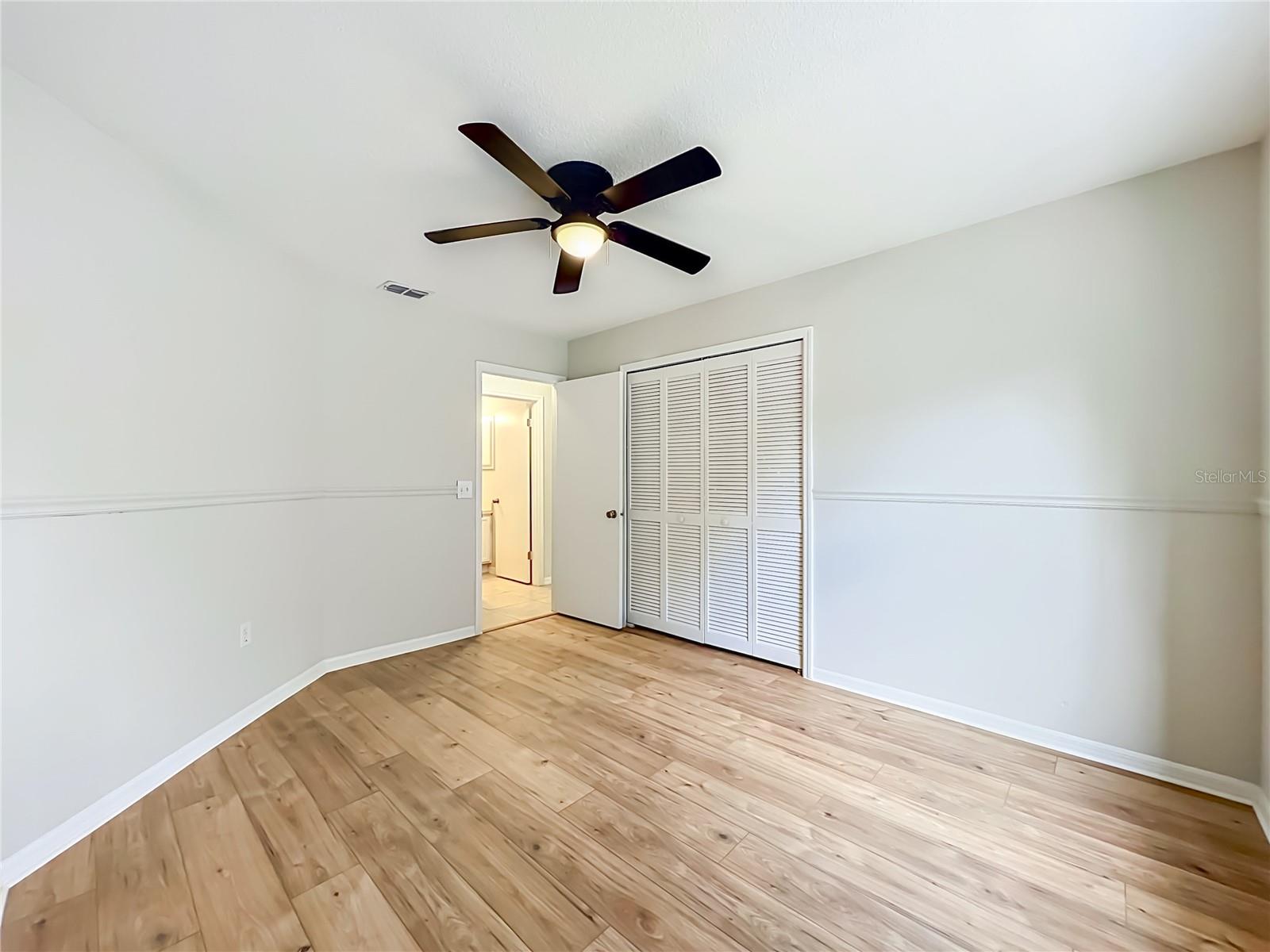 MIDDLETON OAKS - Residential