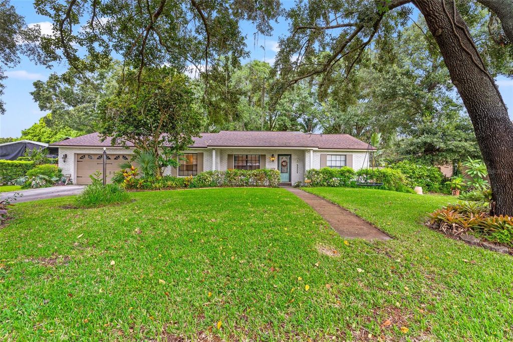 Photo of 3555 LAKE JOYCE DRIVE, LAND O LAKES, FL 34639 (MLS # T3466004)