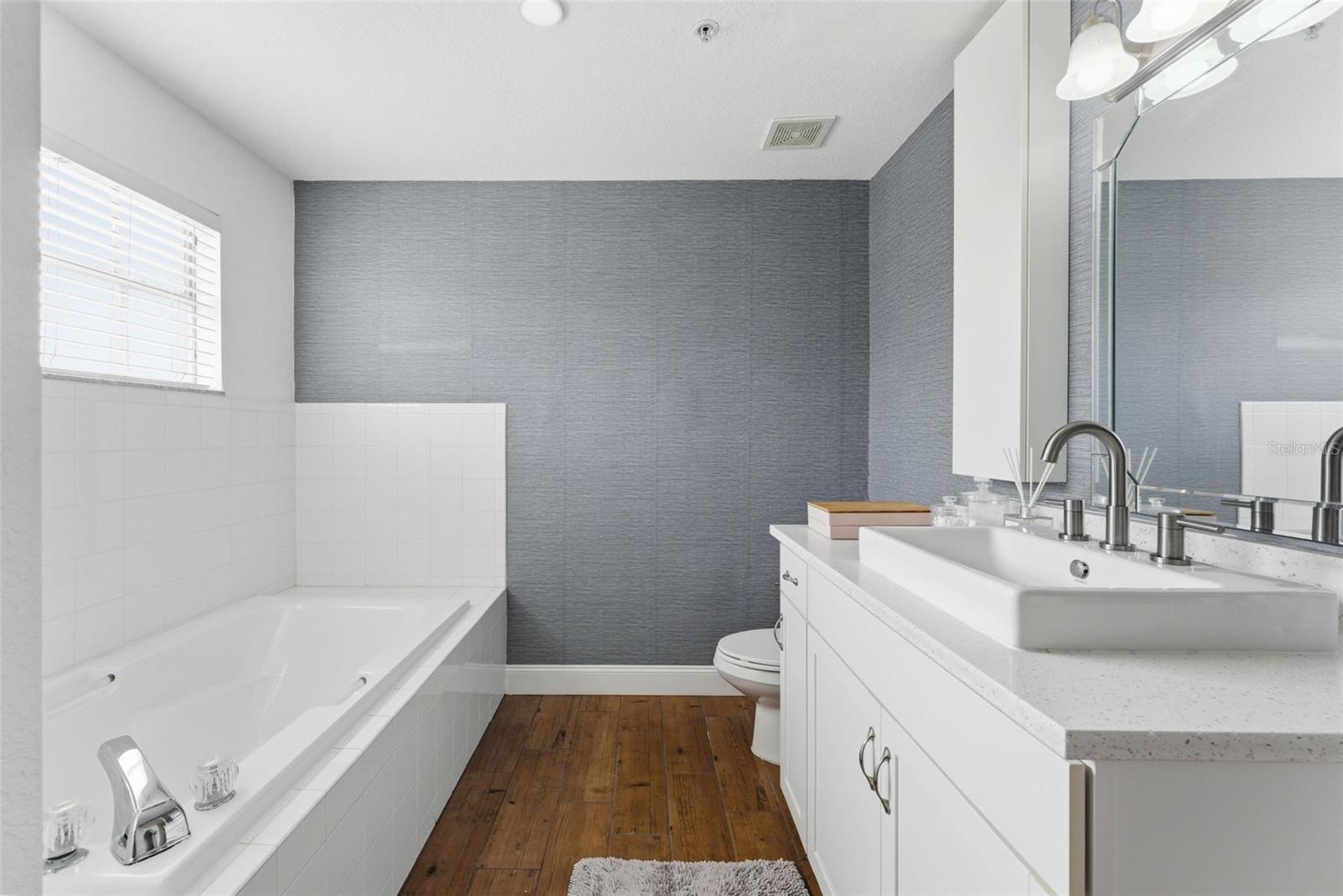 AUDUBON VLS/HUNTERS CRK CONDO - Residential