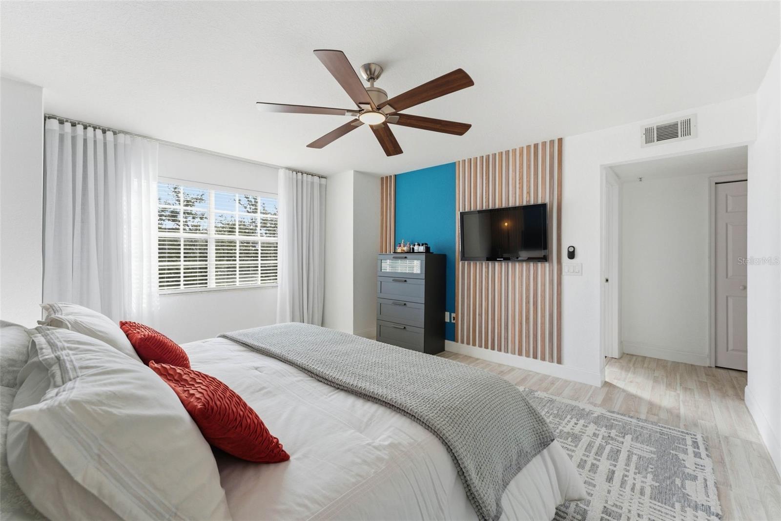 AUDUBON VLS/HUNTERS CRK CONDO - Residential