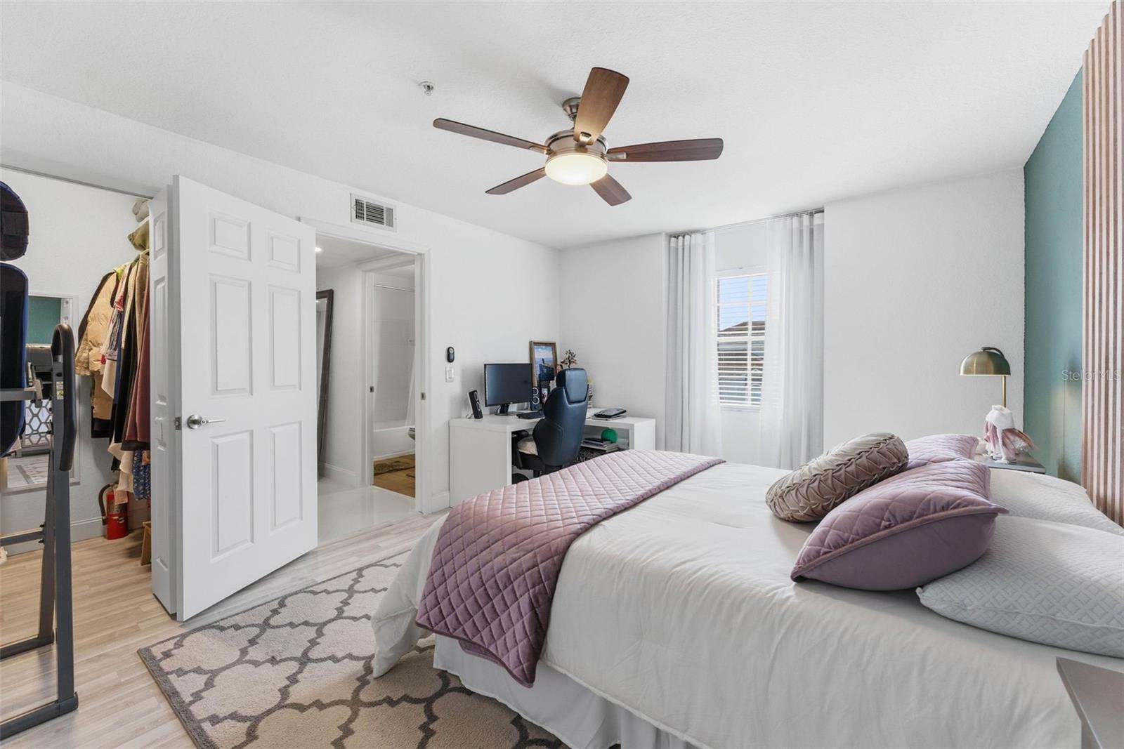 AUDUBON VLS/HUNTERS CRK CONDO - Residential