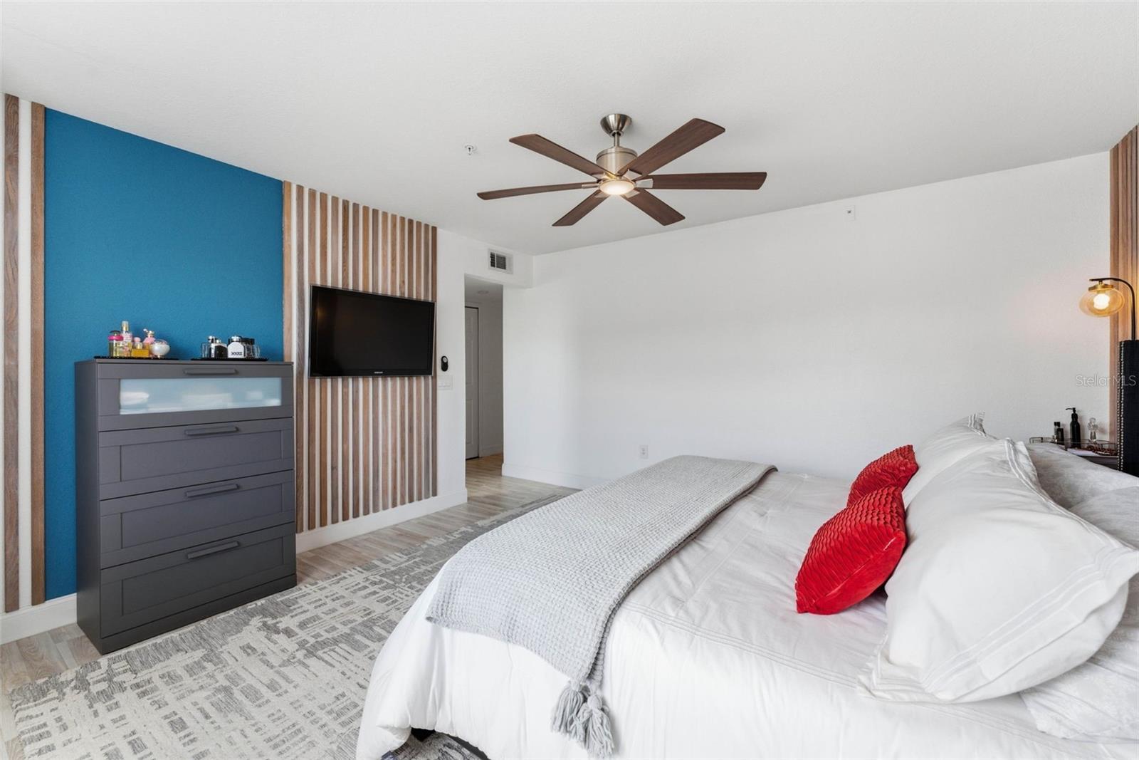 AUDUBON VLS/HUNTERS CRK CONDO - Residential