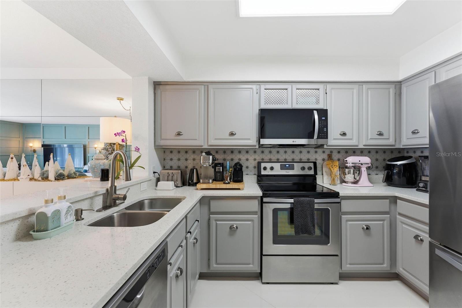 AUDUBON VLS/HUNTERS CRK CONDO - Residential