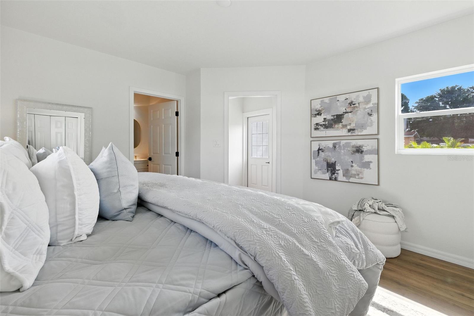 MOUNT WASHINGTON 1ST SEC - Residential Income