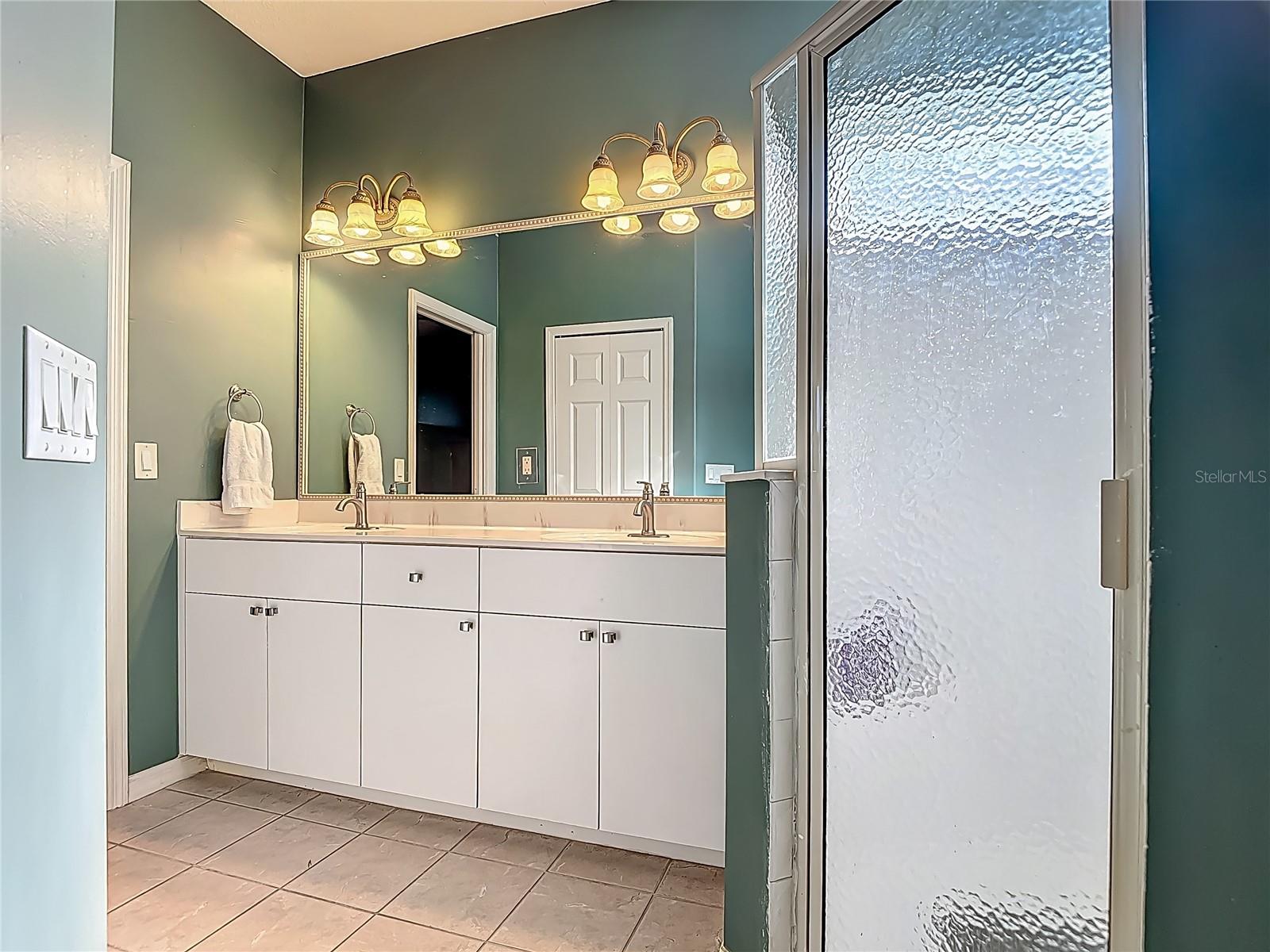 HERONS GLEN - Residential