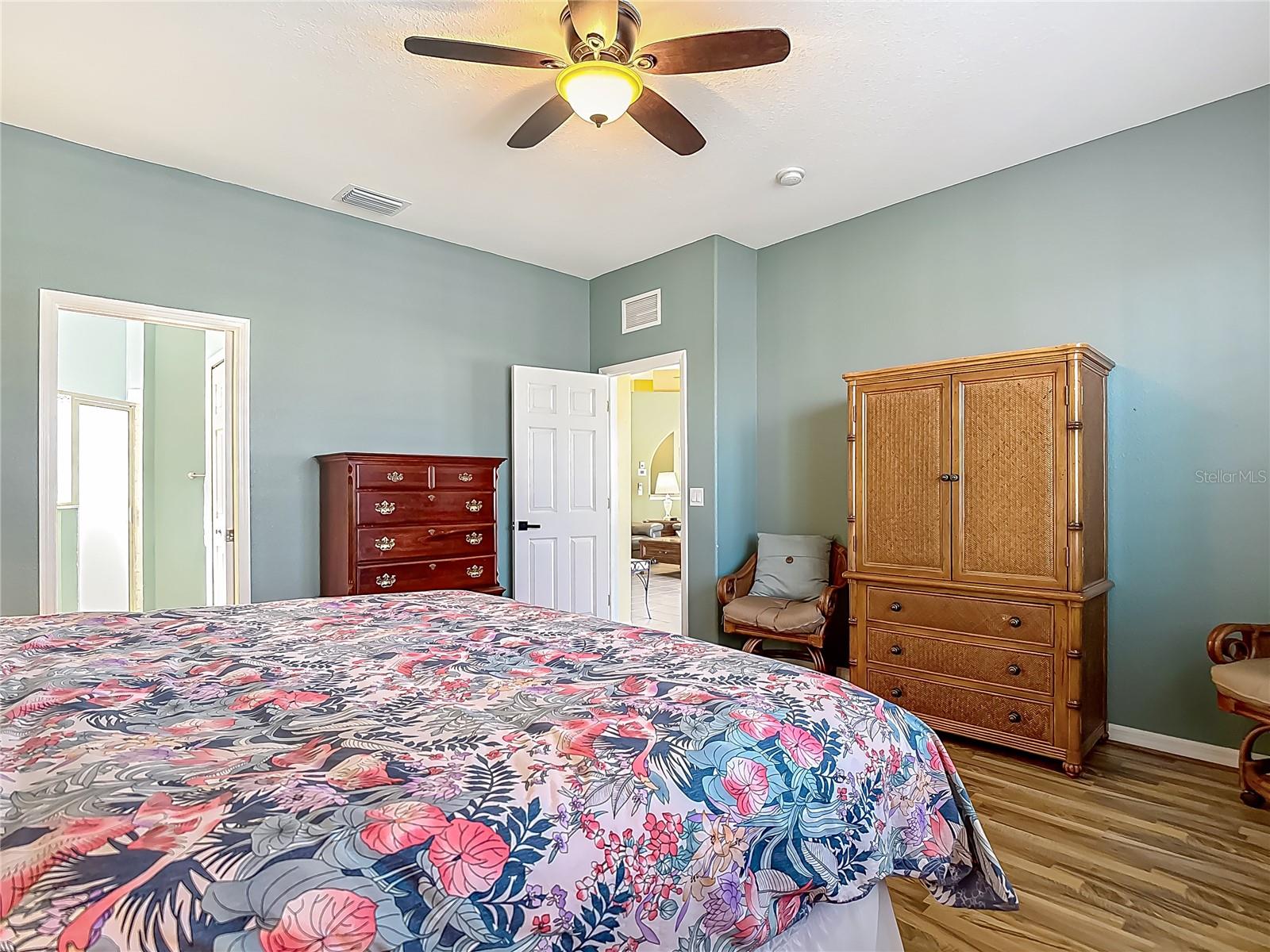 HERONS GLEN - Residential