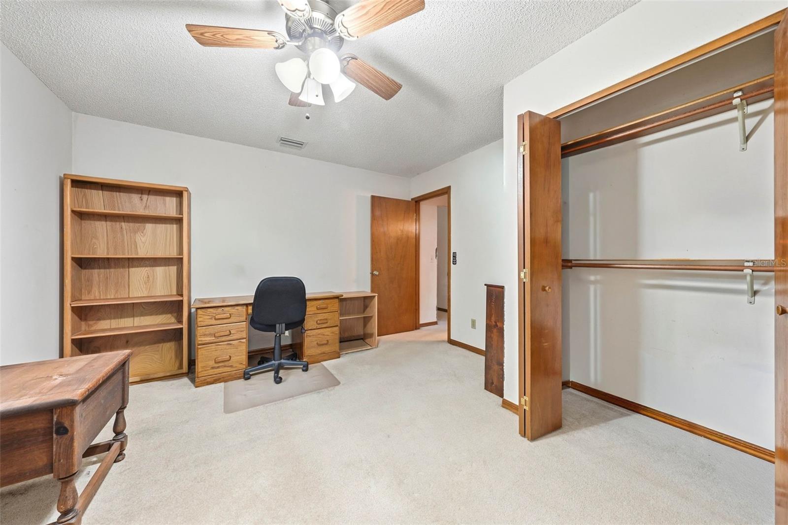SILVER SPGS SHRS UN 23 - Residential