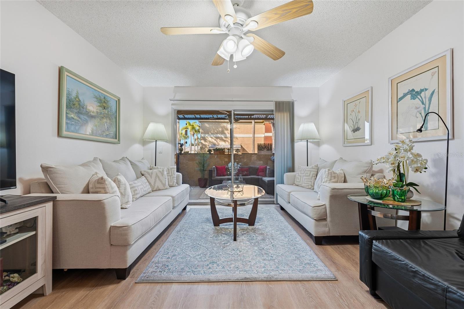 OXFORD SQUARE CONDO - Residential