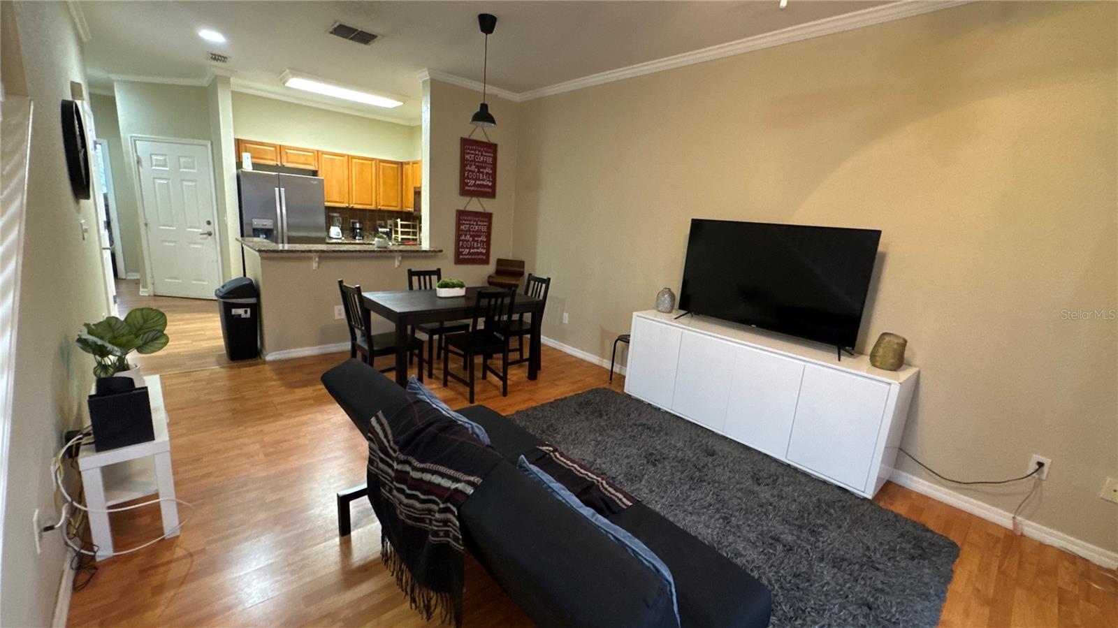 2519 LANCIEN COURT 5