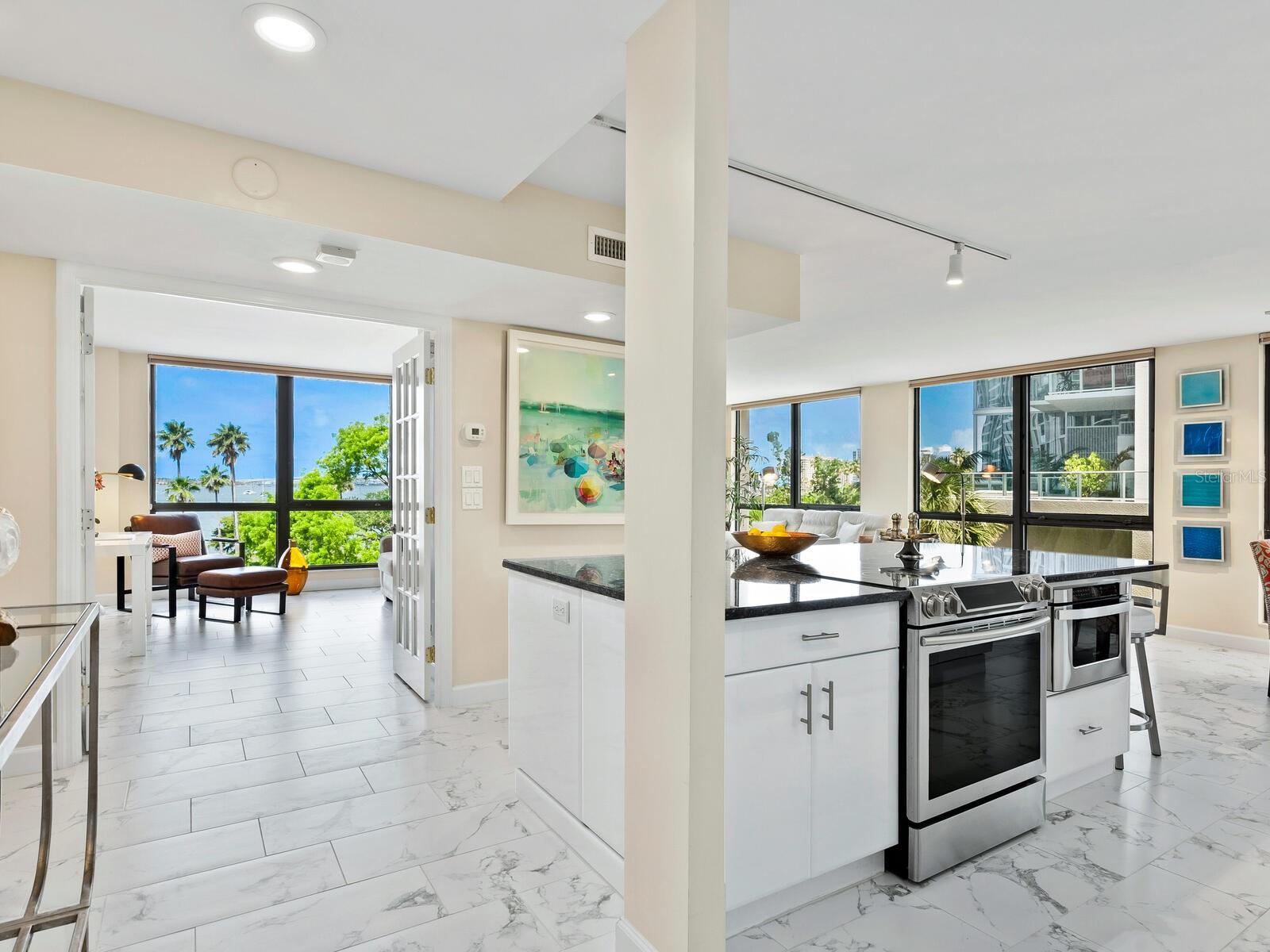 707 S GULFSTREAM AVENUE 301