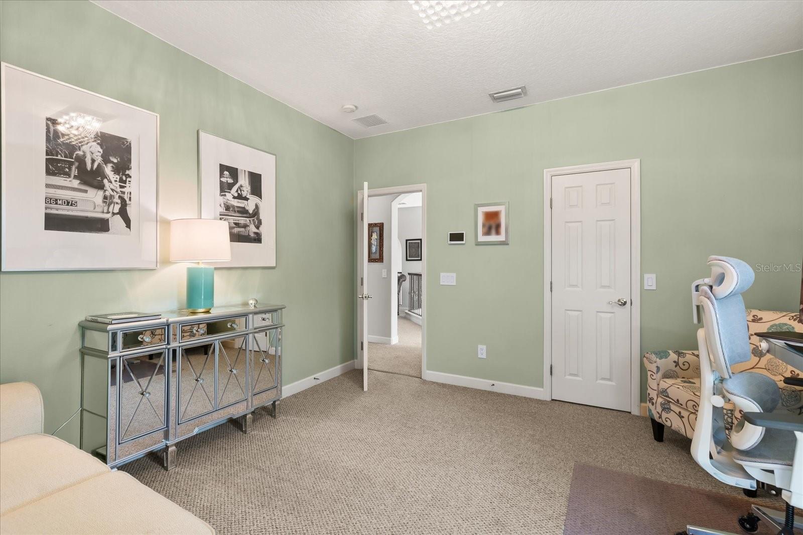 RESERVE AT BELMERE PH 02 48 144 - Residential