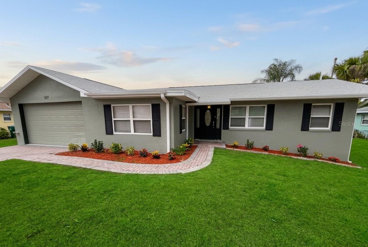 907 VALENTINA DRIVE