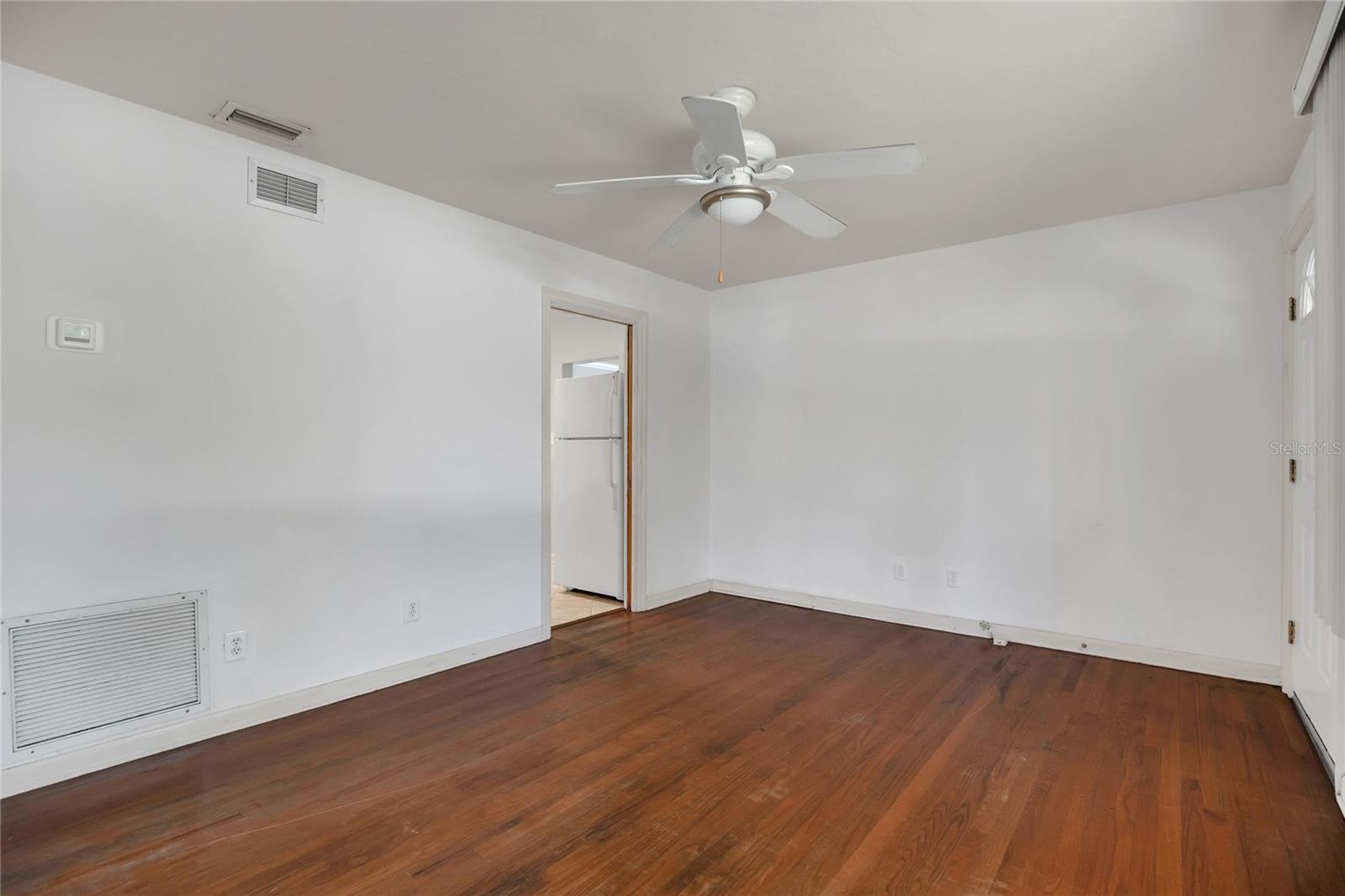 LAKESHORE SUB - Residential