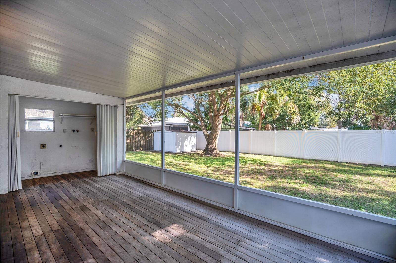 LAKESHORE SUB - Residential