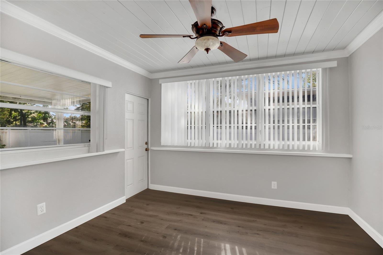 LAKESHORE SUB - Residential