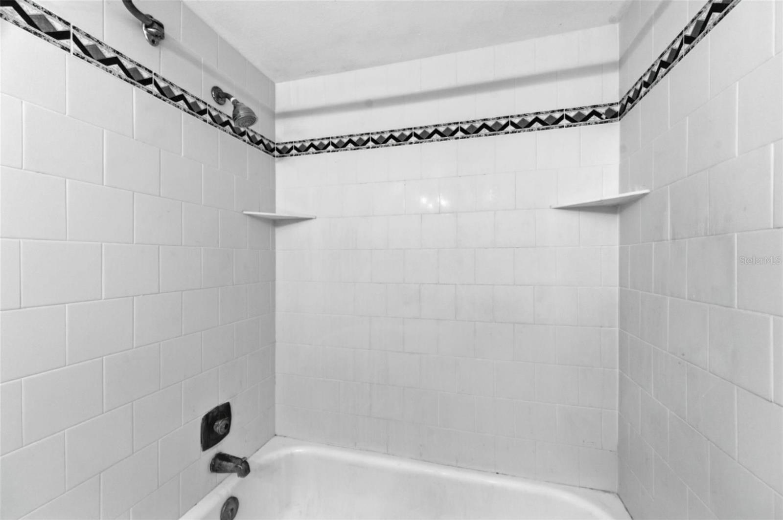 RIVER VILLAS CONDO PH 02 - Residential