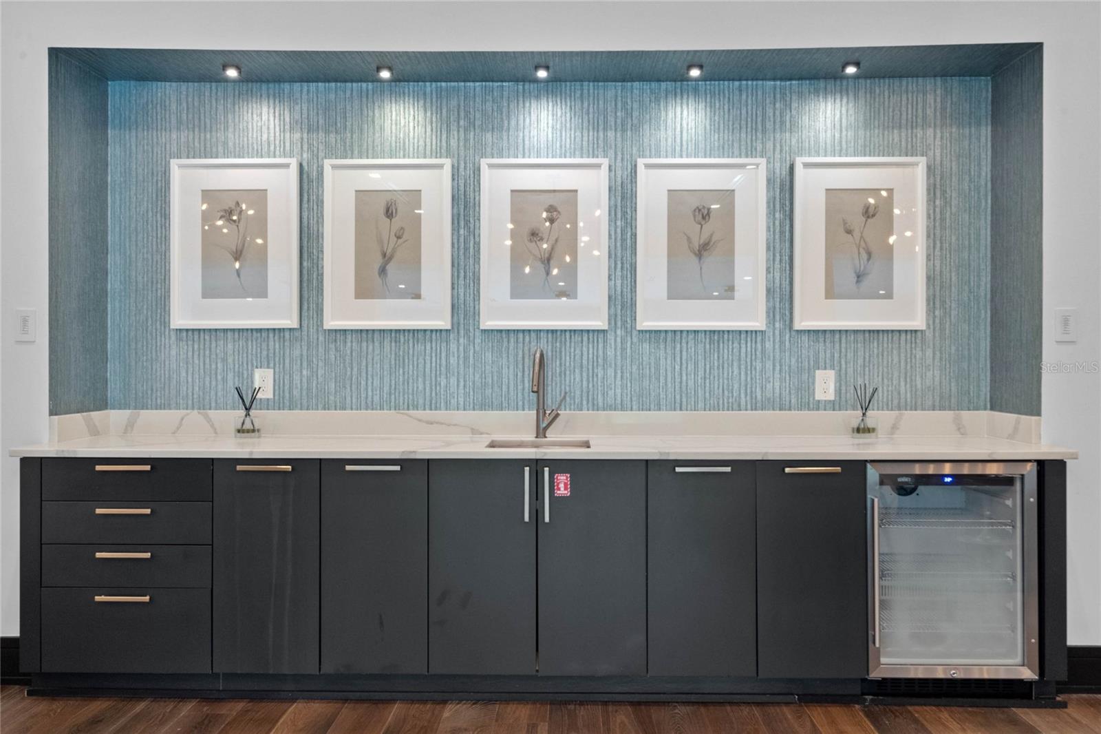 REUNION WEST VILLAGE 3B - Residential