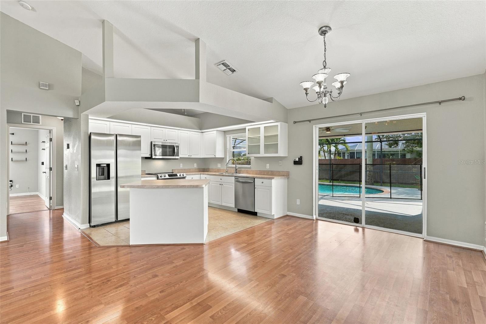 304 NE 20TH TERRACE