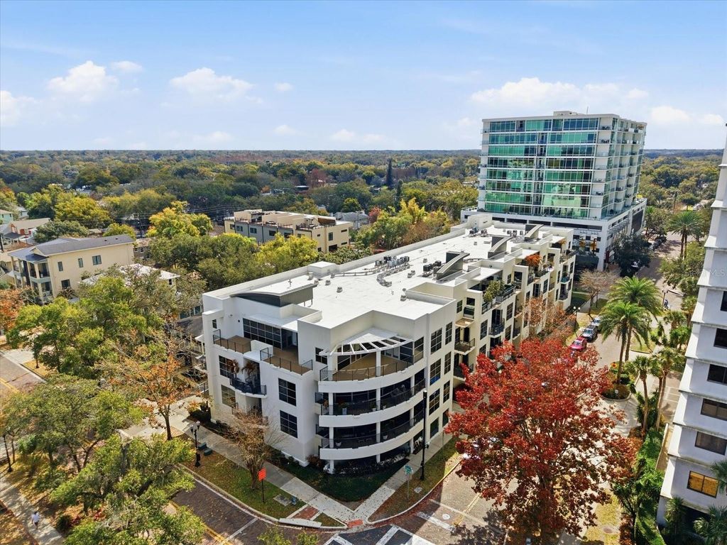 Photo of 1 S Eola Drive #3, Orlando, FL 32801 (MLS # O6381342)