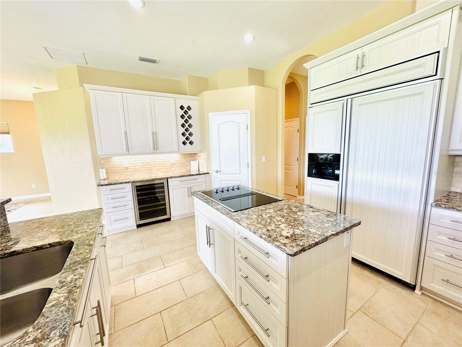 LIONSPAW TR G - Residential