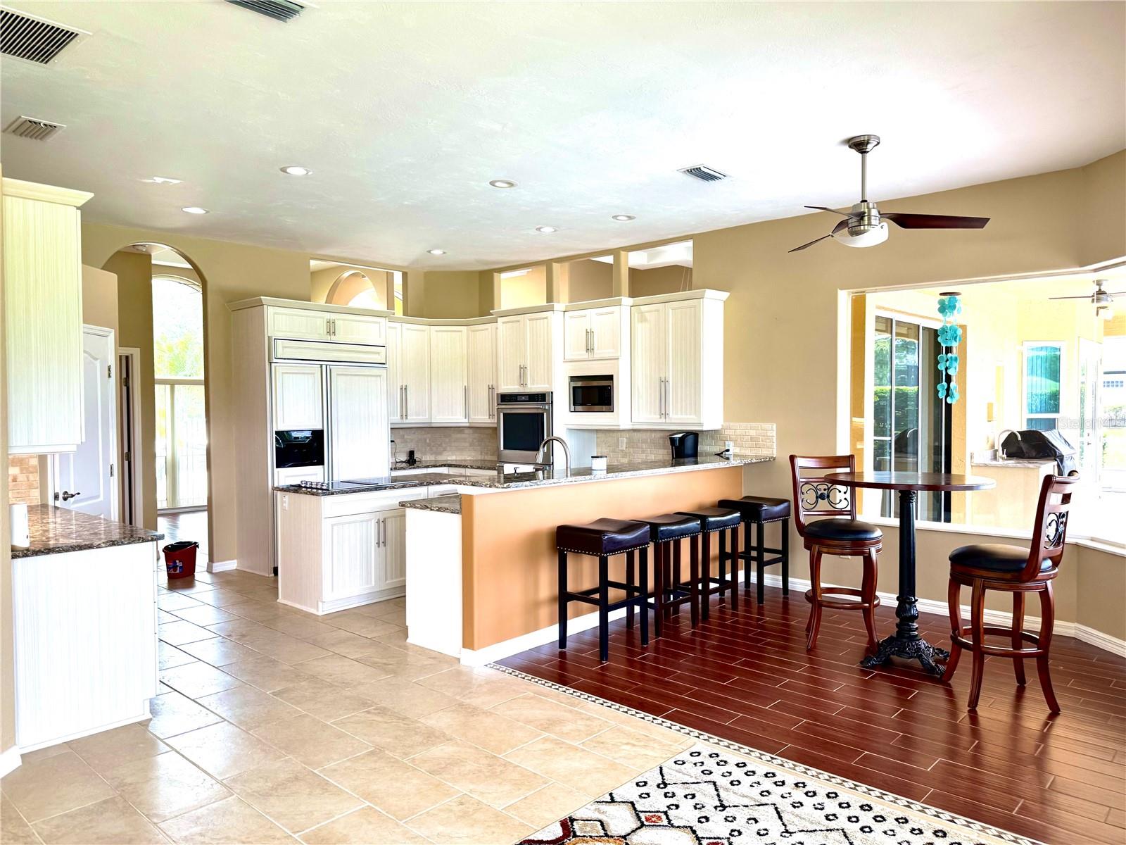 LIONSPAW TR G - Residential