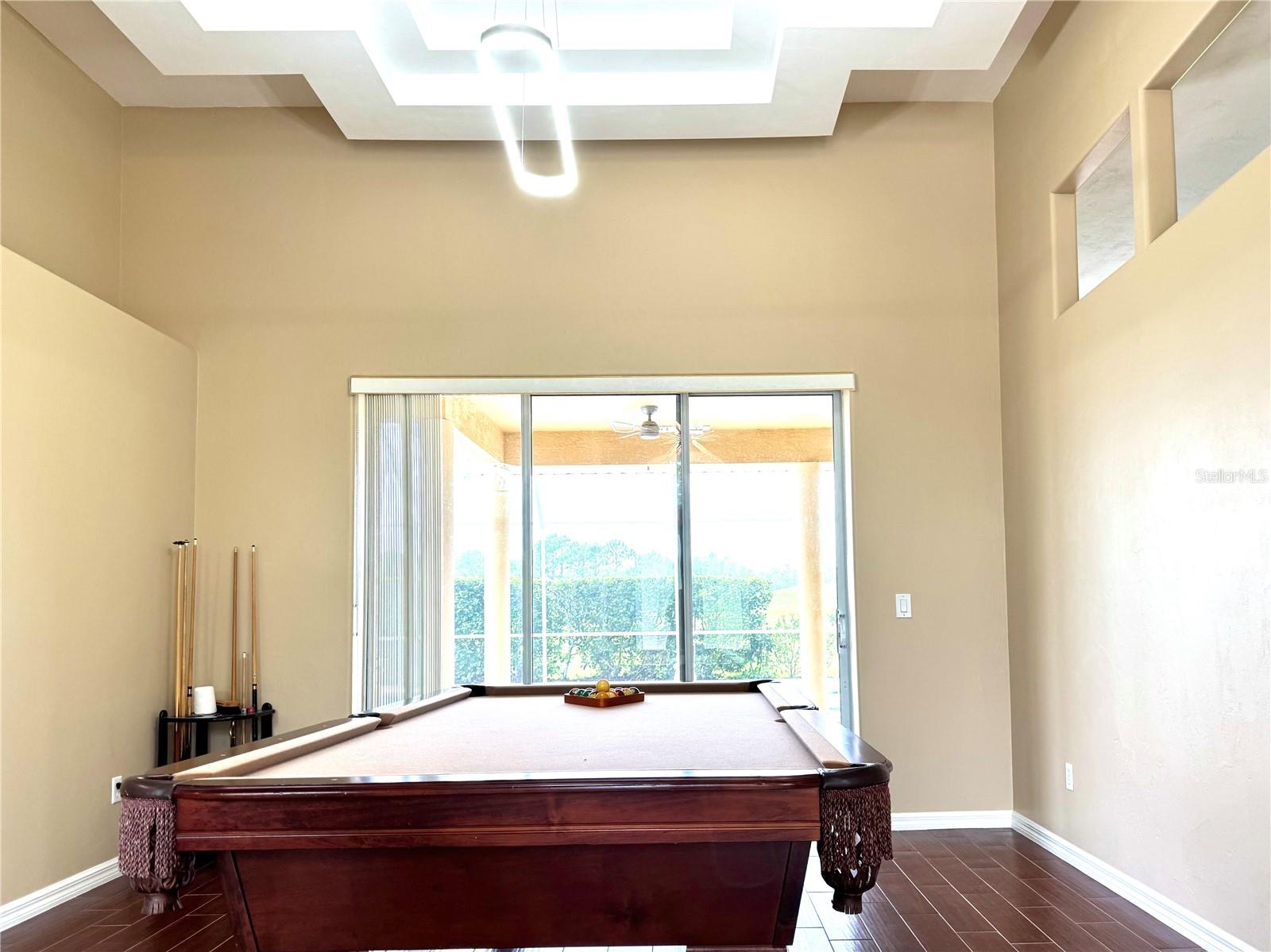 LIONSPAW TR G - Residential