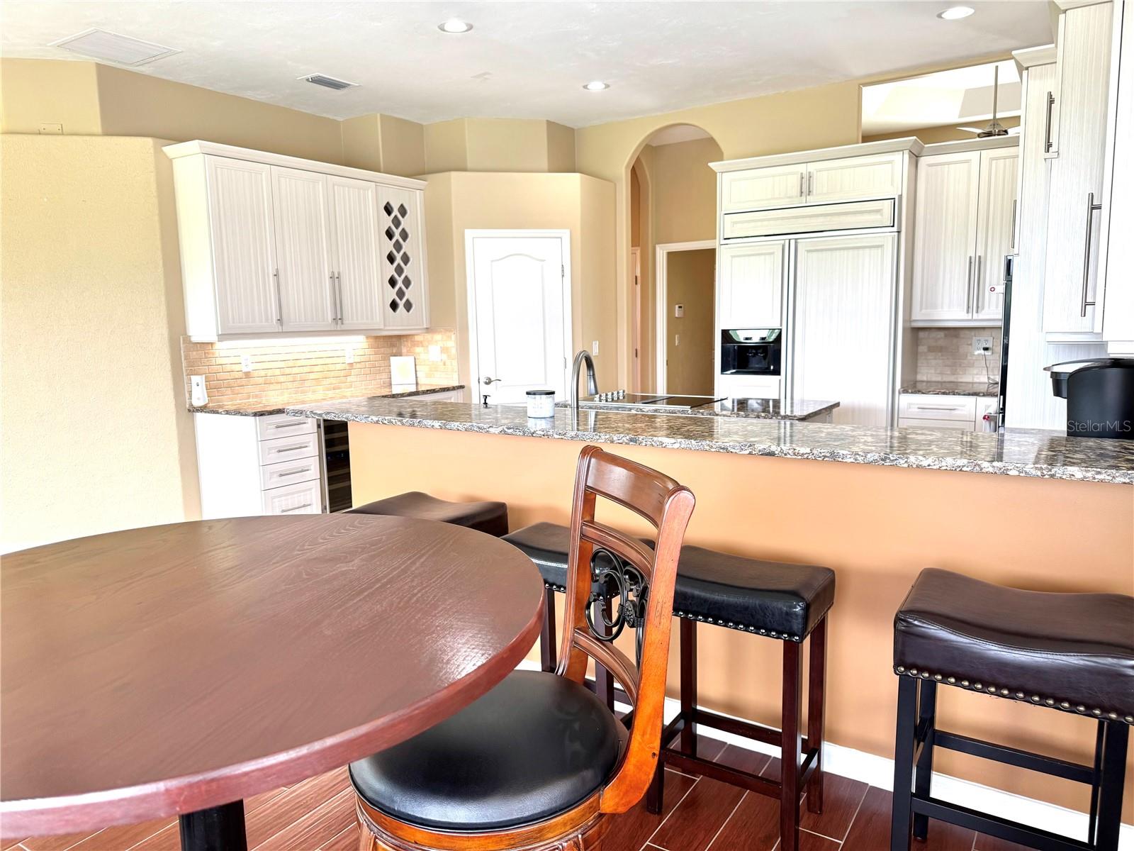 LIONSPAW TR G - Residential