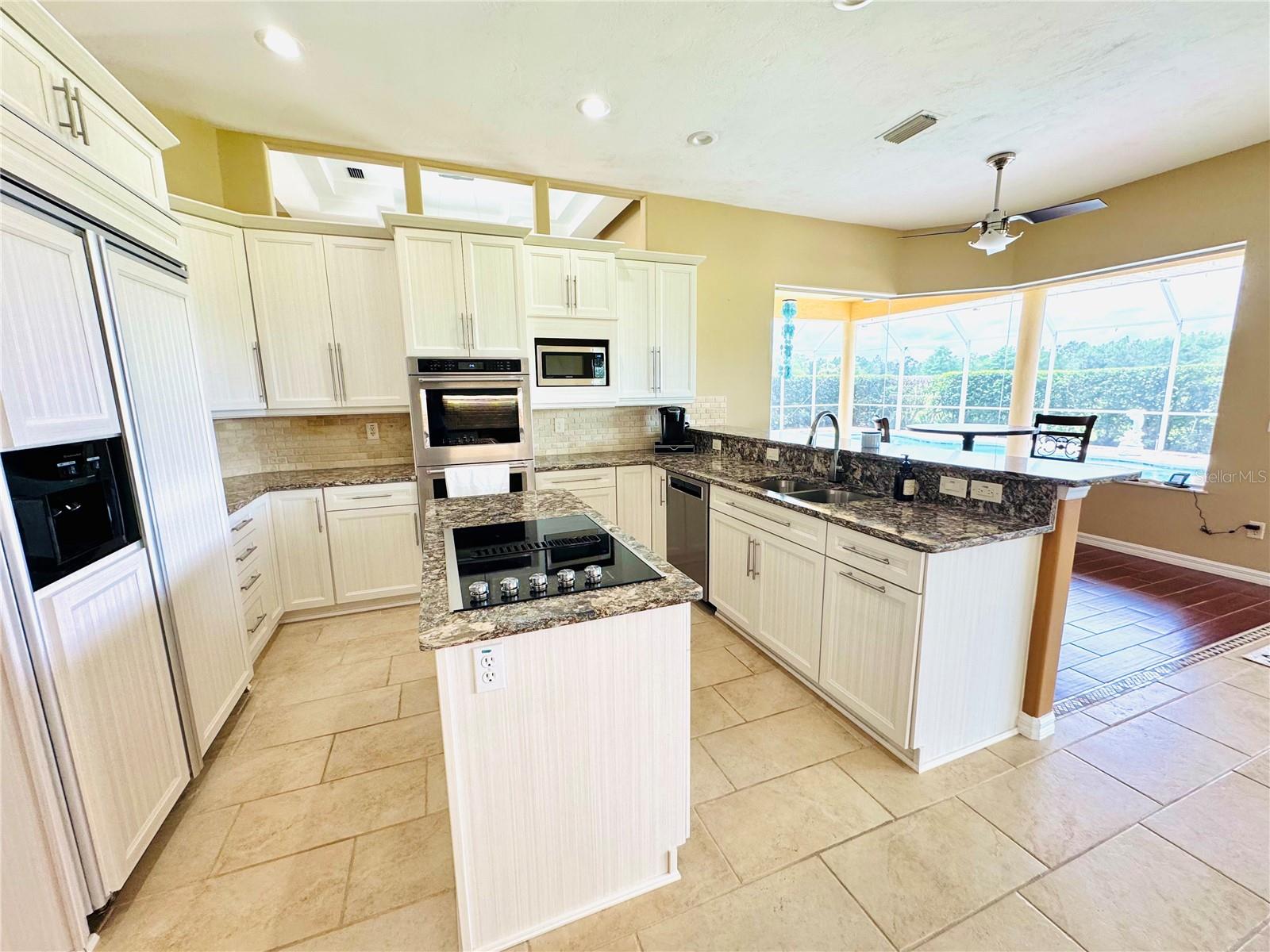 LIONSPAW TR G - Residential