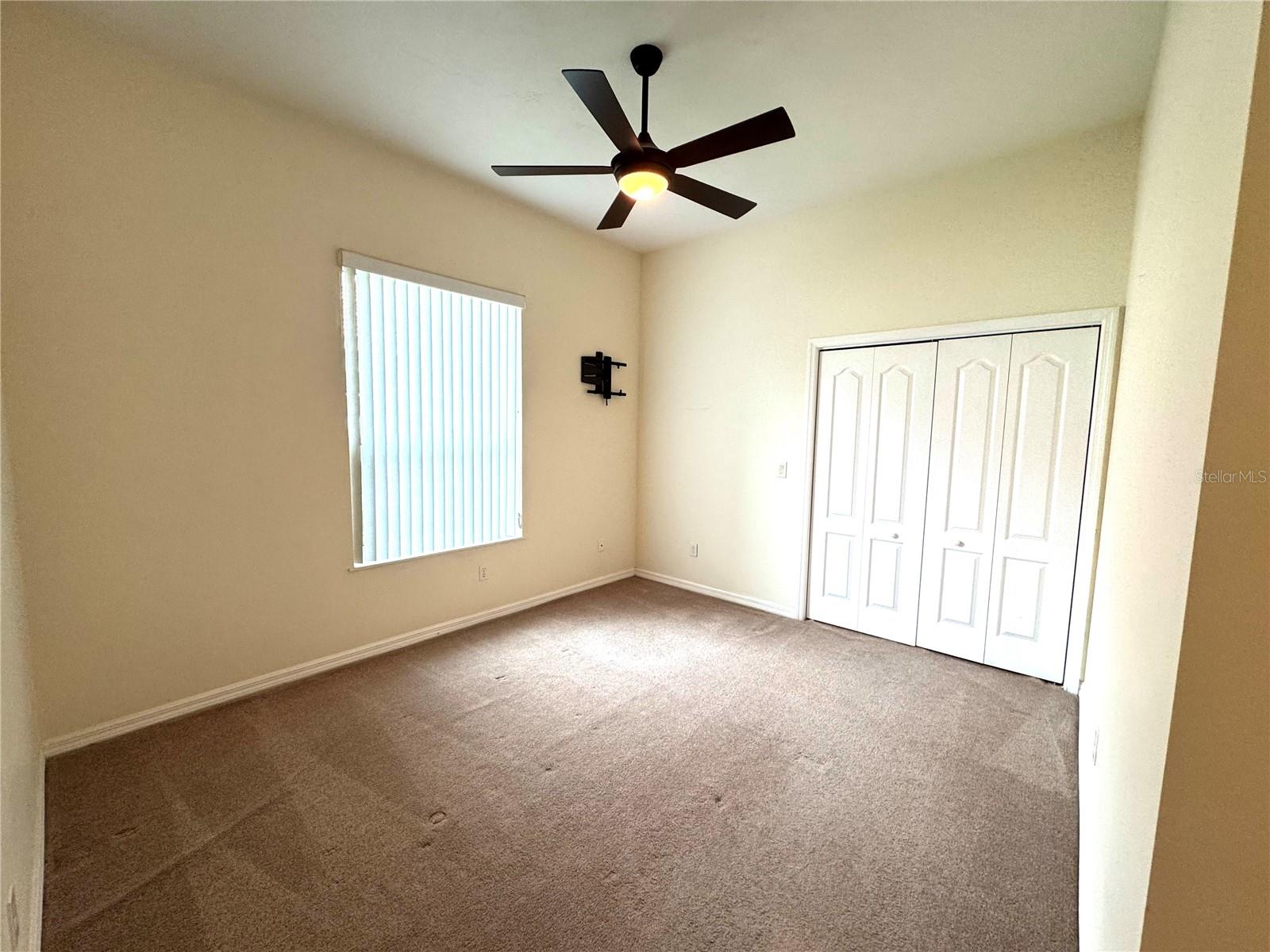 LIONSPAW TR G - Residential