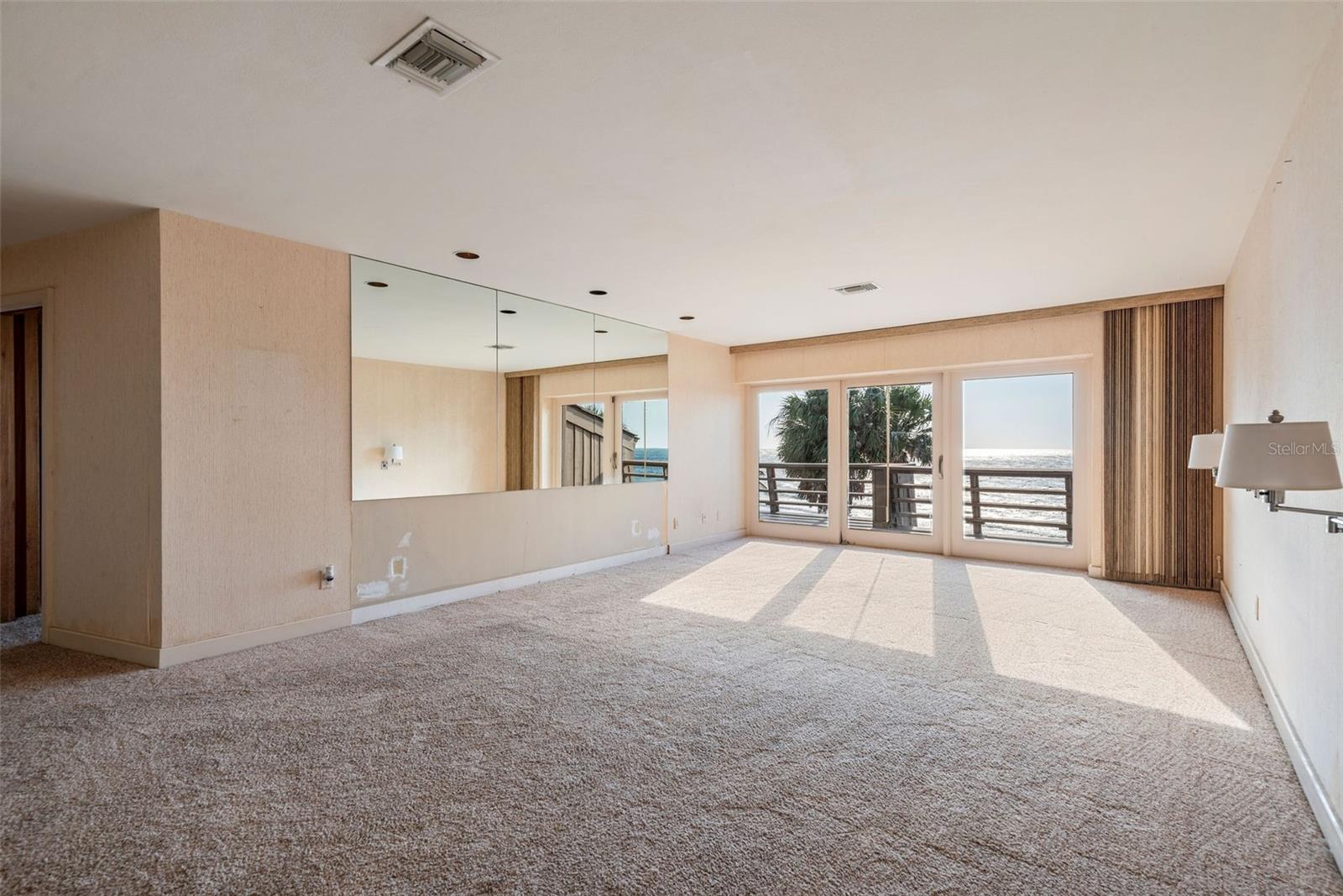 BELLEAIR BEACH UNIT 1 UNREC - Residential