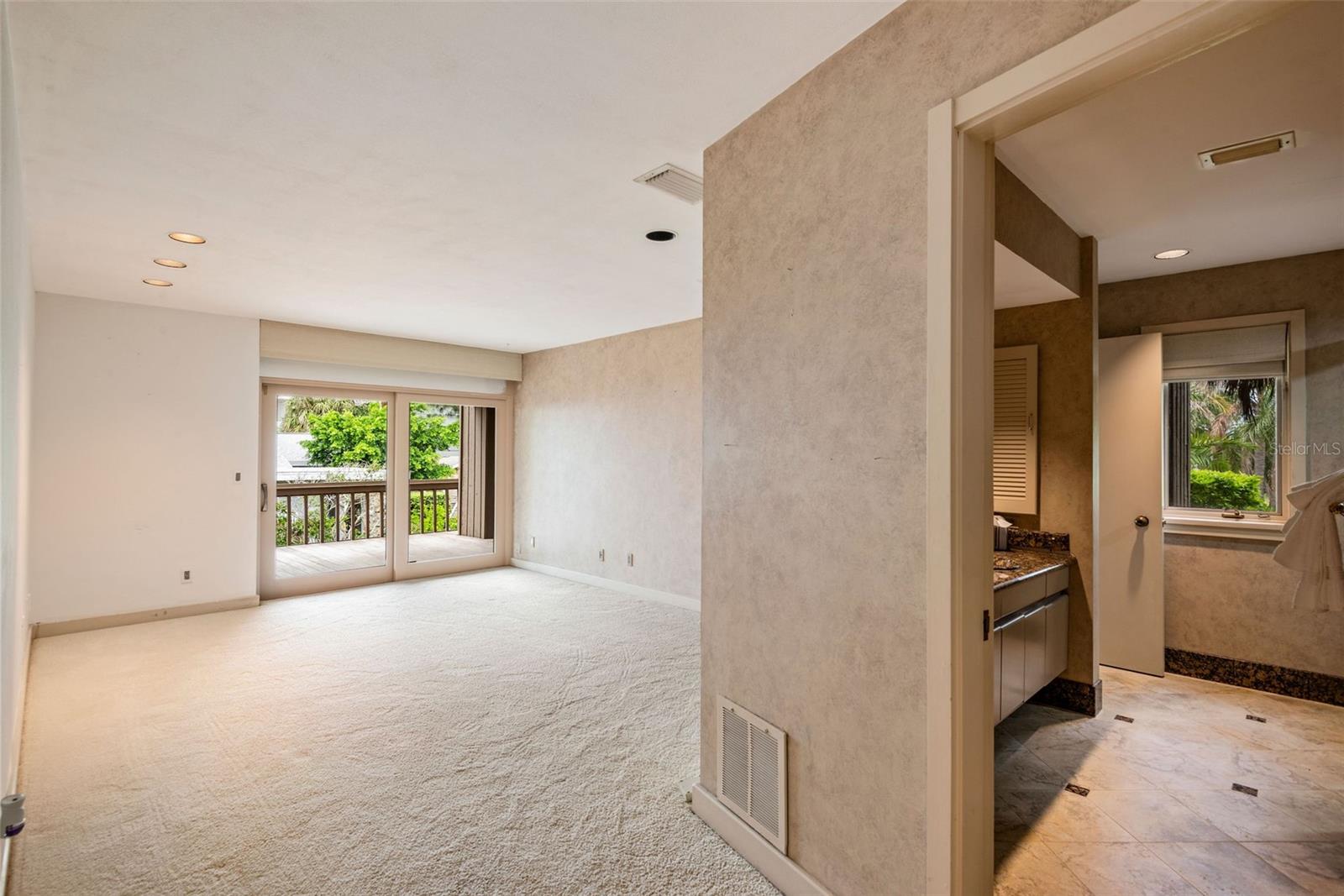 BELLEAIR BEACH UNIT 1 UNREC - Residential
