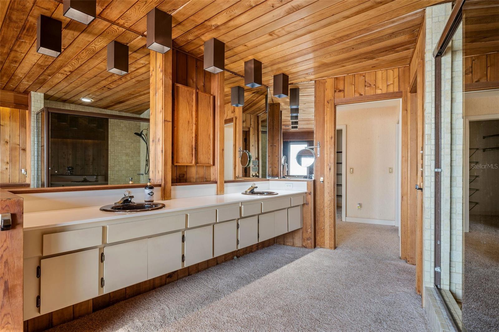 BELLEAIR BEACH UNIT 1 UNREC - Residential
