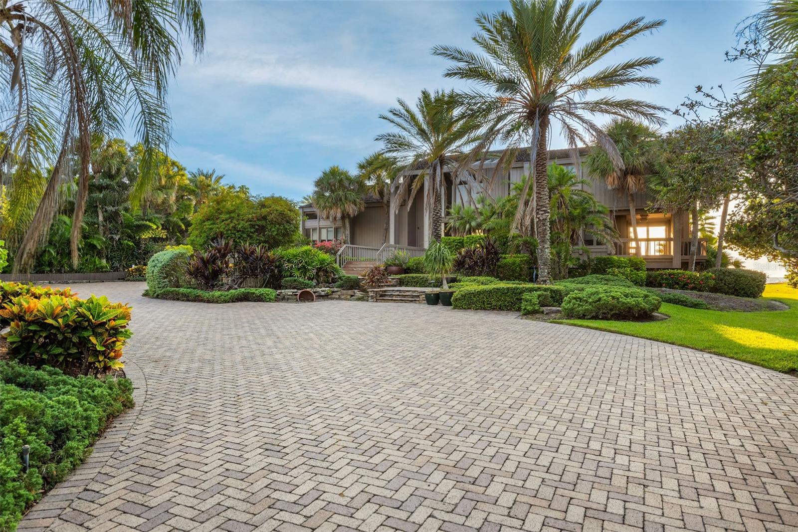 BELLEAIR BEACH UNIT 1 UNREC - Residential