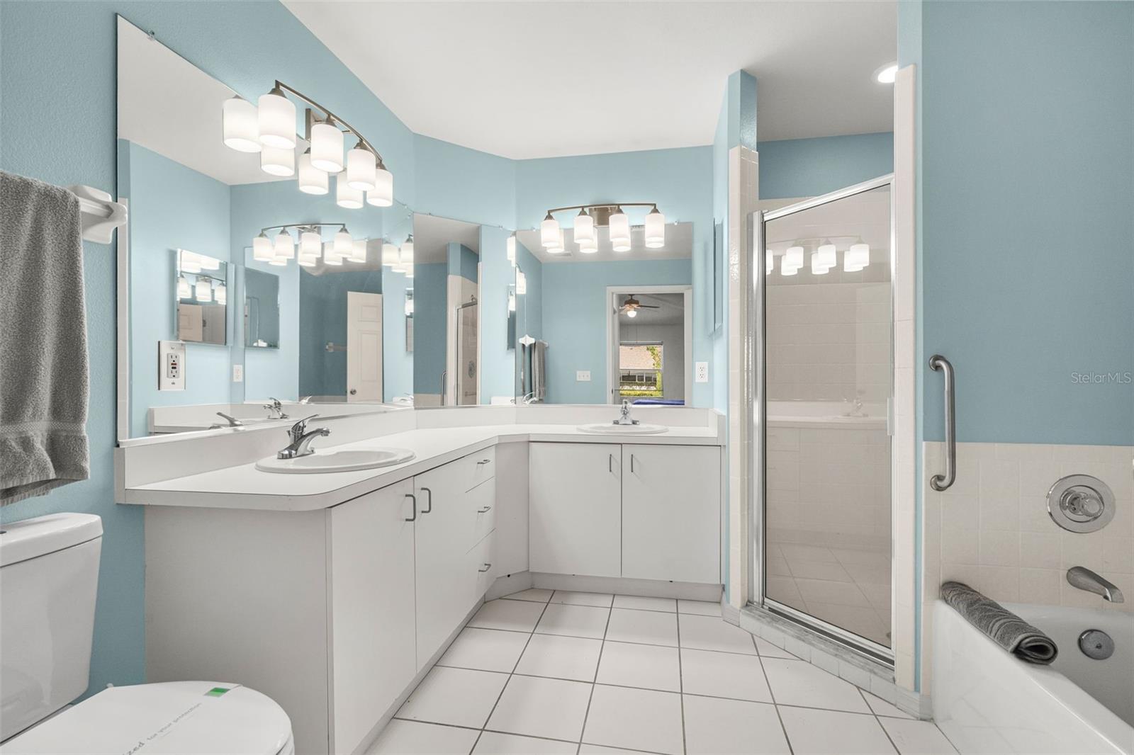 LANTANA VILLAS - Residential