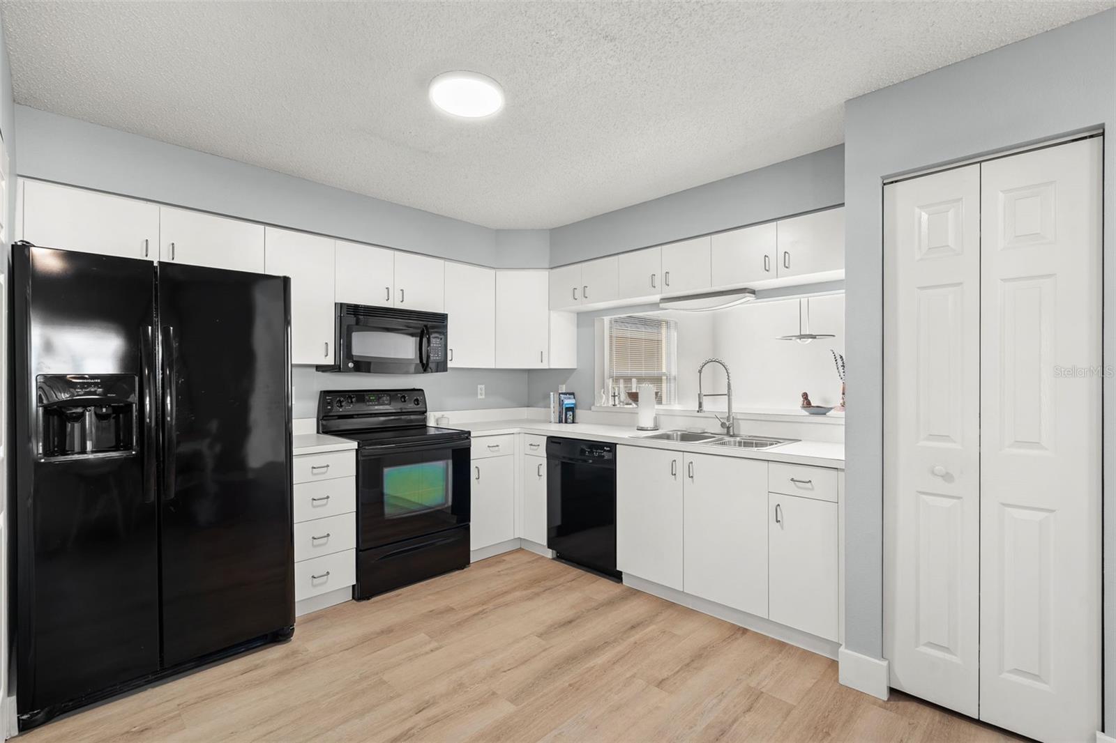 LANTANA VILLAS - Residential