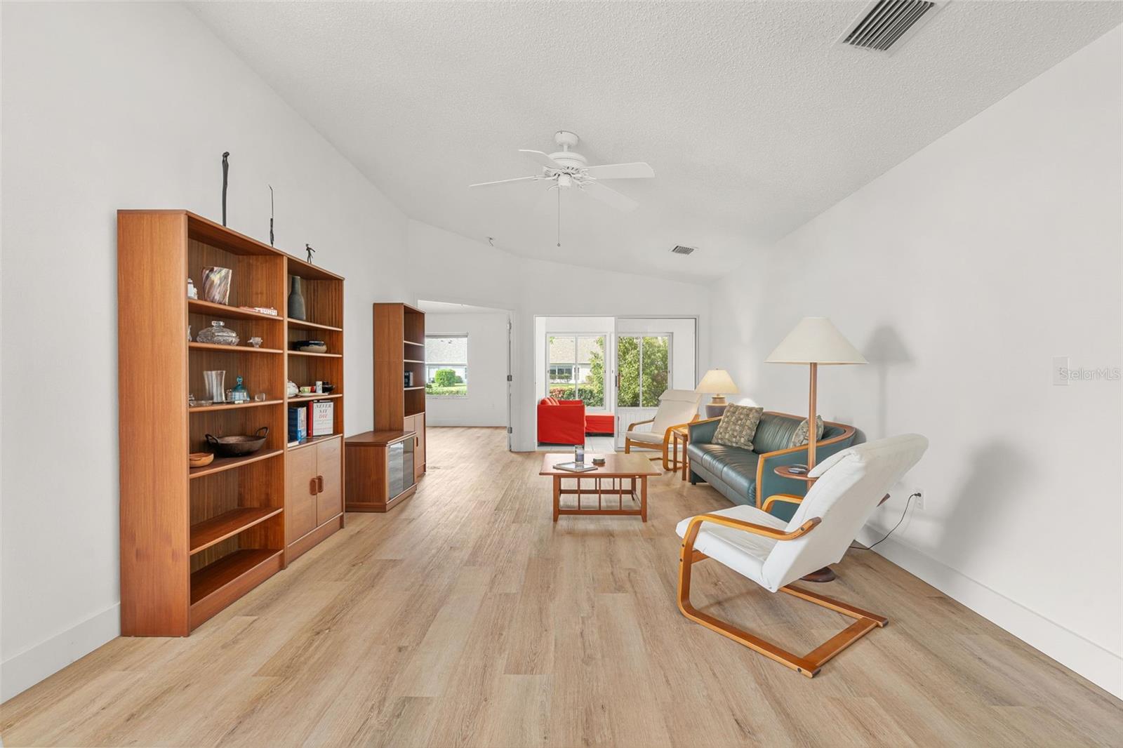 LANTANA VILLAS - Residential