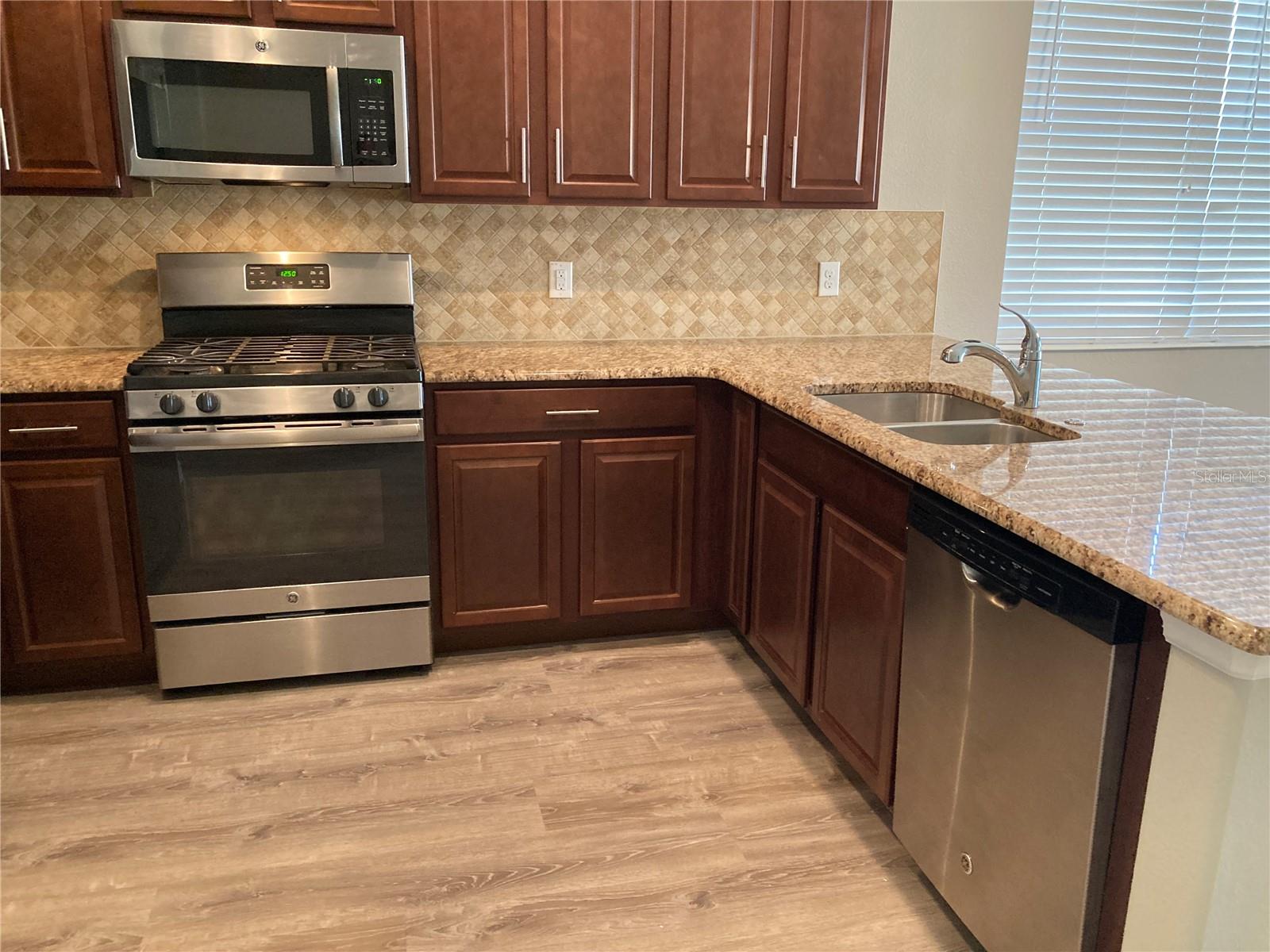 ARDMORE RESERVE - Residential