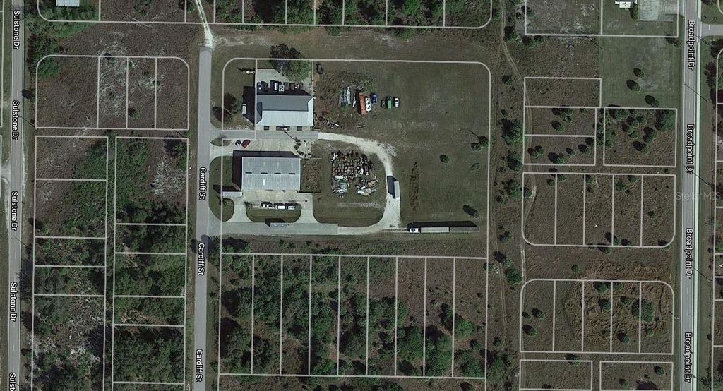 Photo of 27075 Tunney Terrace, Punta Gorda, FL 33983 (MLS # N6132169)