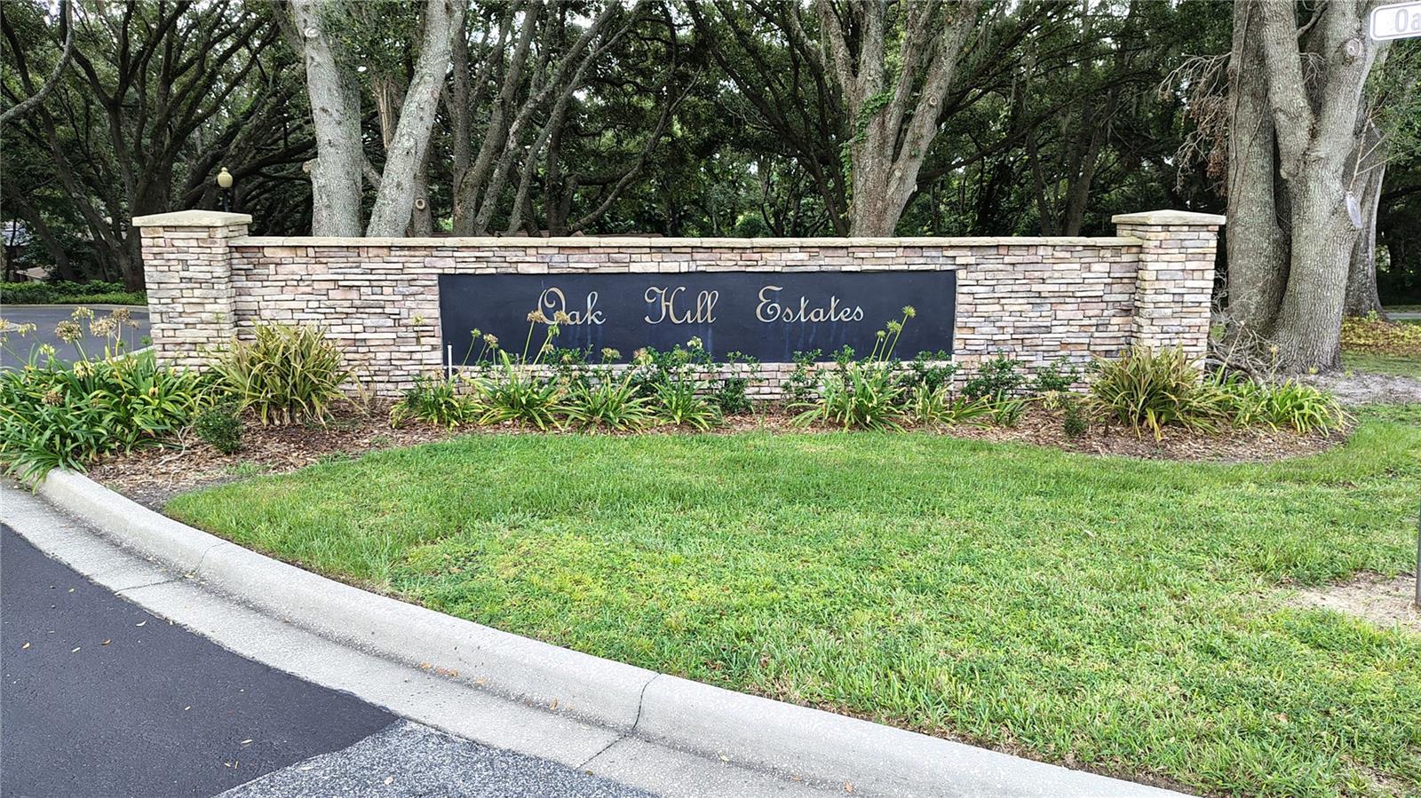 OAK HILL ESTATES SUB - Residential