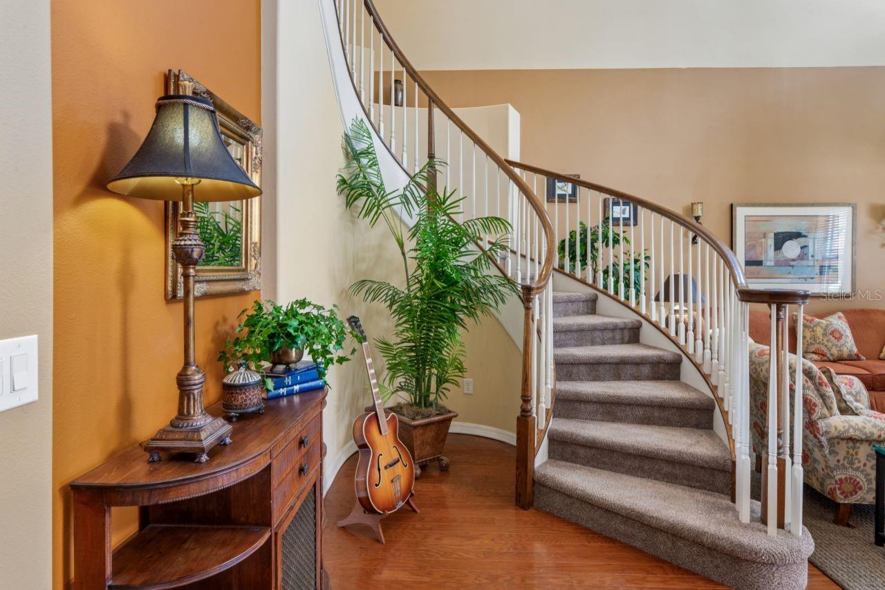 WATERS EDGE 04 - Residential