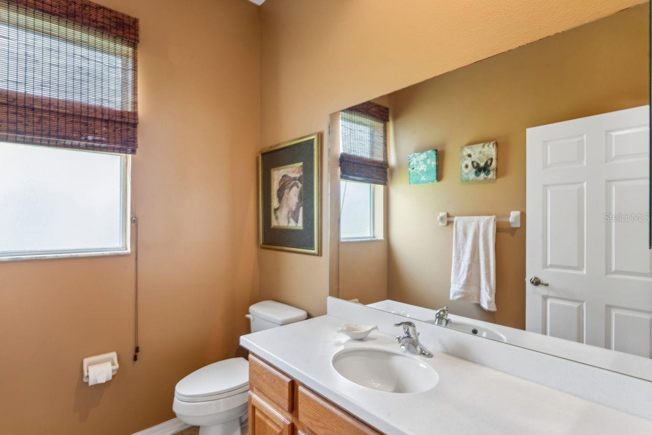 WATERS EDGE 04 - Residential