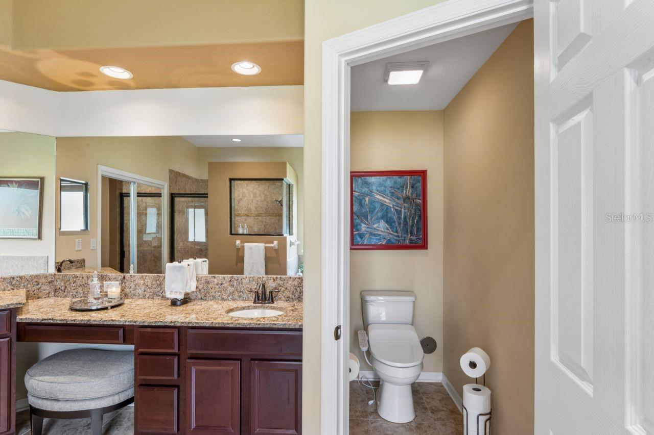 WATERS EDGE 04 - Residential
