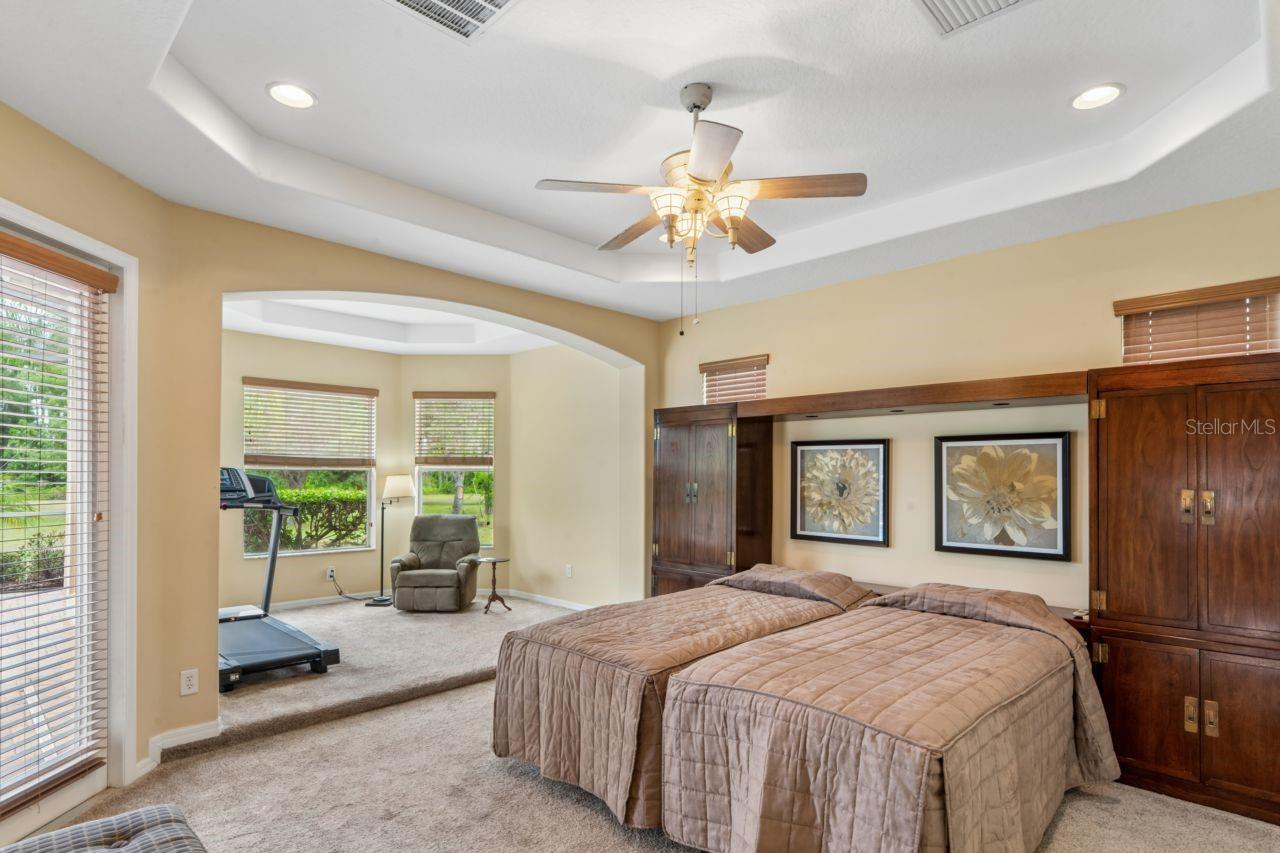 WATERS EDGE 04 - Residential