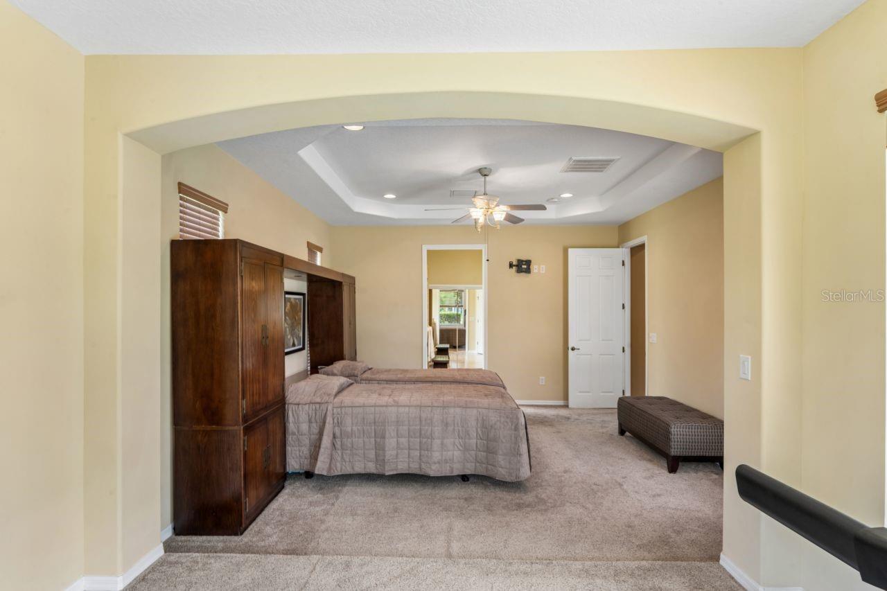 WATERS EDGE 04 - Residential