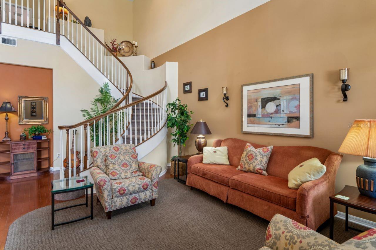 WATERS EDGE 04 - Residential