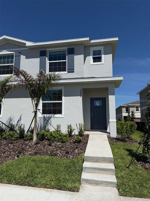 Photo of 2258 Lesser Goldfinch Drive, Wimauma, FL 33598 (MLS # J1000043)